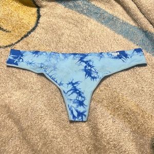 VS PINK Thong L
